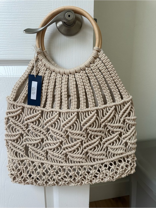 Hat Attack Handbags - Hat Attack Cream Crochet Hobo Bag with Wooden Ring-Handle
